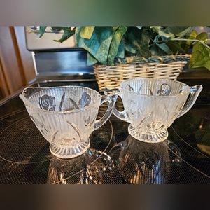IRIS HERRINGBONE creamer & sugar bowl